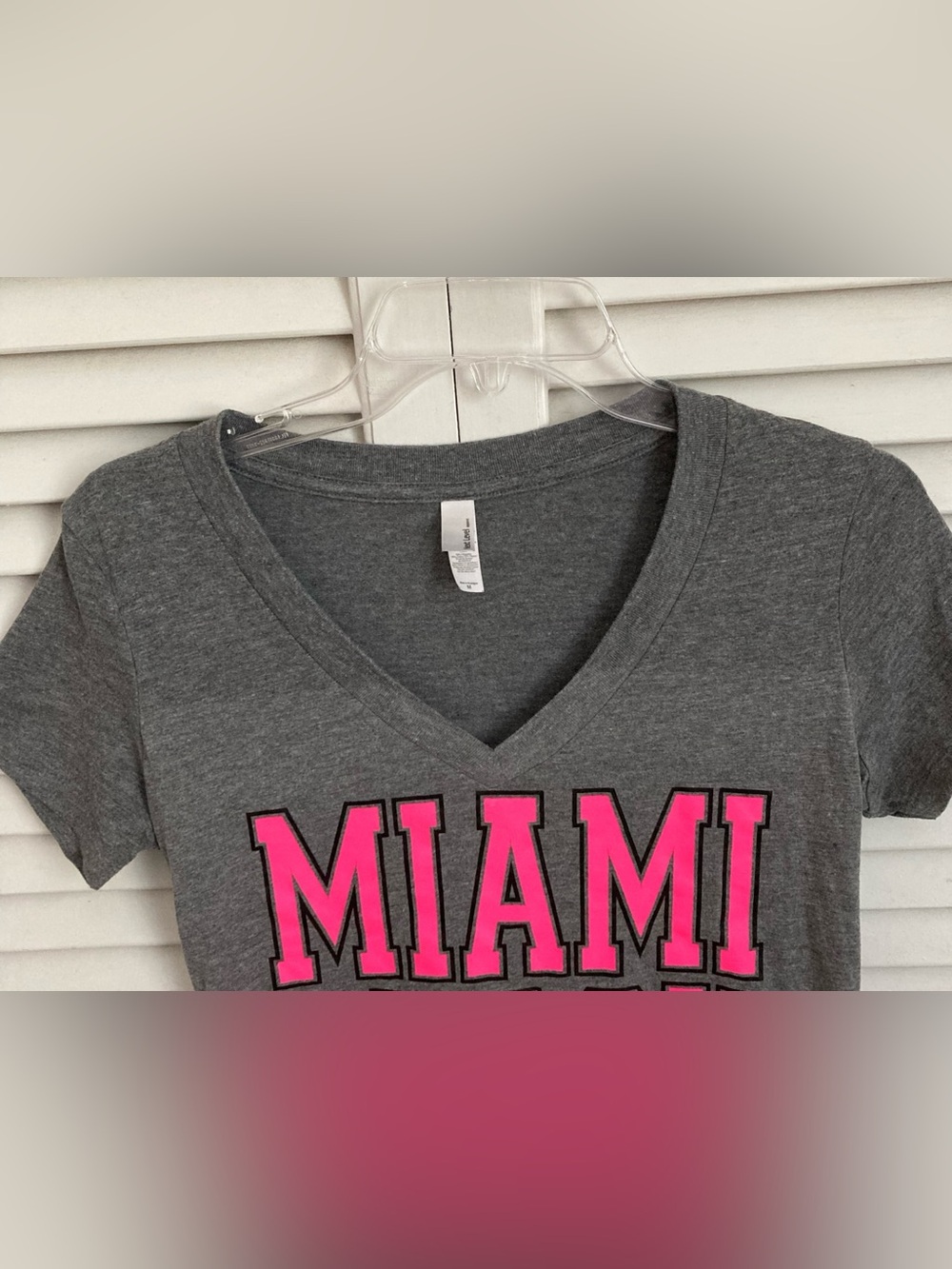 Next Level Apparel Gray V-Neck Tee with Hot Pink Miami Beach Love Graphic - Picture 3 of 5